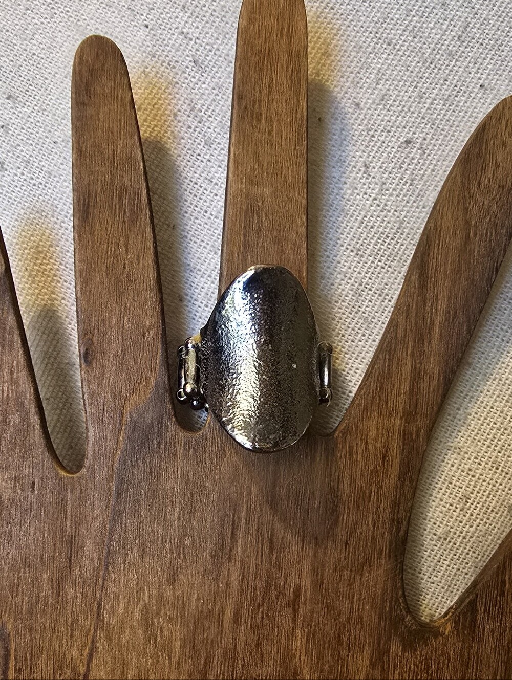 Silver Oval Statement Ring - GUNMETAL Tone